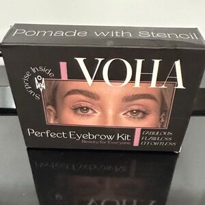 Boba Eyebrow Kit with Stencil - Taupe